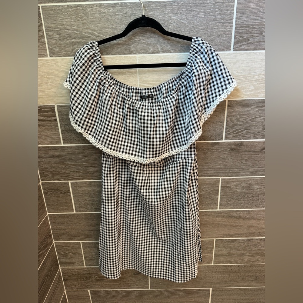 SHEIN Curve off shoulder mini dress gingham black and white 2xl